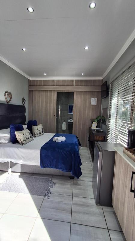 5 Bedroom Property for Sale in Meyerhof Free State
